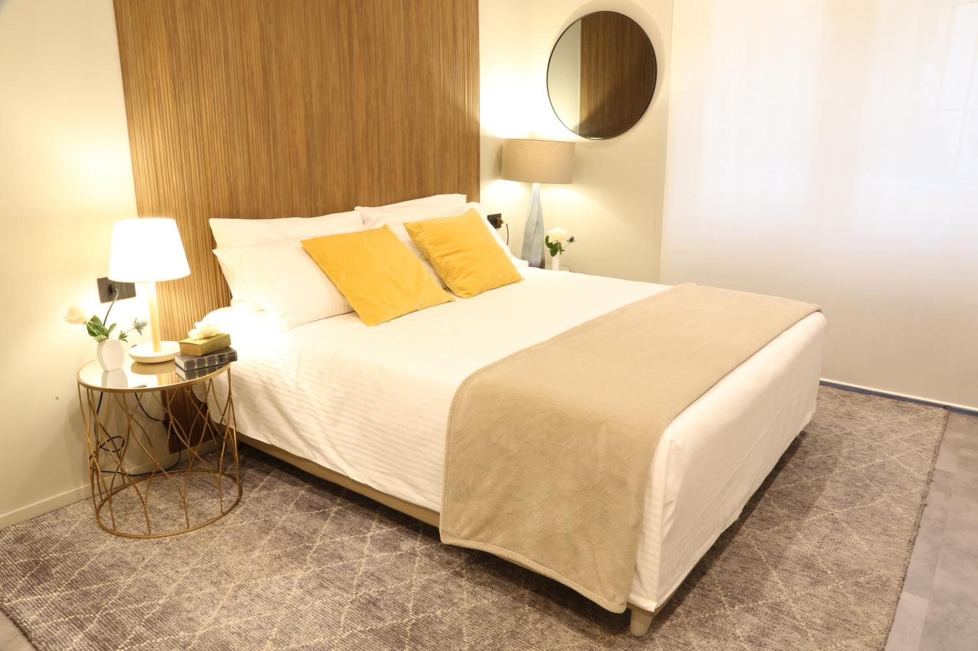 Meyland Suites Centro Мілан Екстер'єр фото